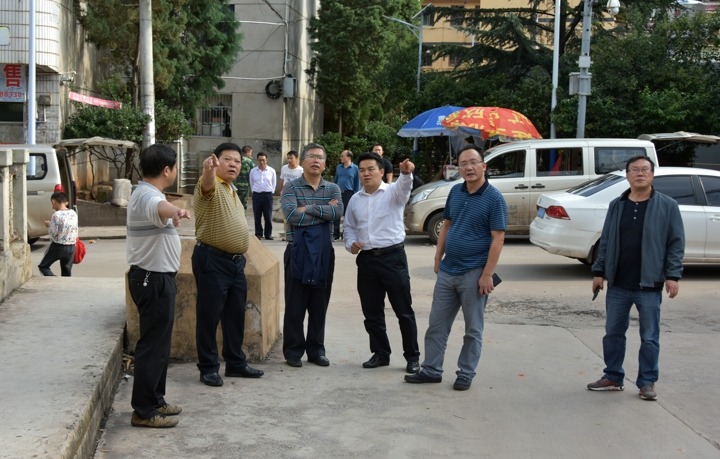 财务部云南羁系局杨建华调研员到羊场煤矿开展“三供一业”疏散移交事情监视检查