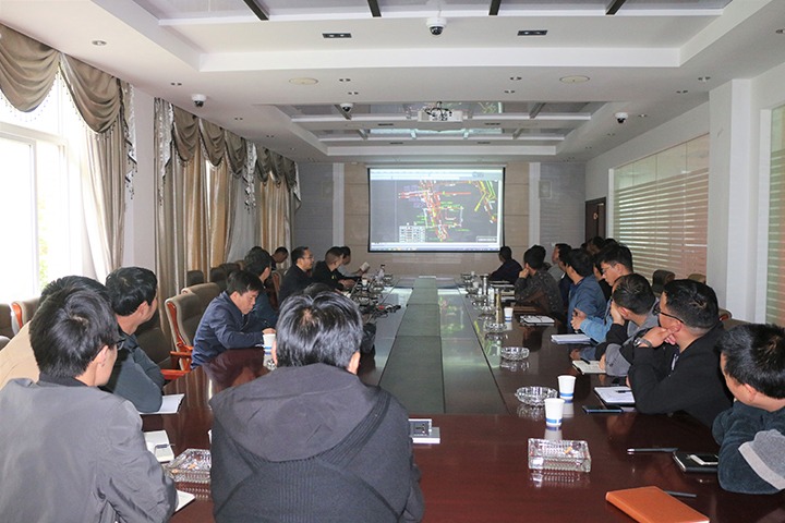 集团党委副书记、、、工会主席王鑫到天井煤矿开展清静生产大检查