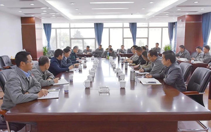 集团“三抓一保！卑偃涨寰不疃谝欢降甲榈角航够究苟降嫉餮