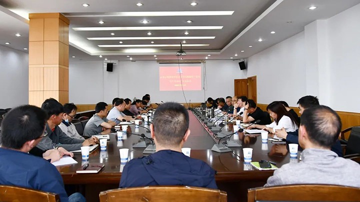 【简讯】云维集团举行2022年“清静生产月”启动仪式、田坝煤矿召开6月“清静生产月”发动会、东城煤矿召开“清静生产月”安排会