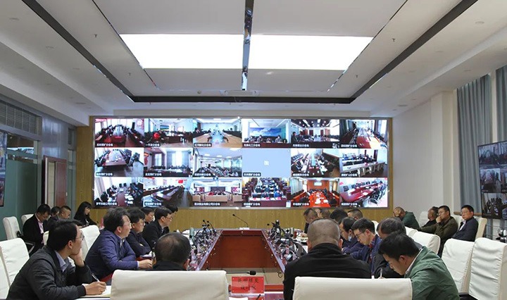 云煤（6008集团官方网站）集团召开三季度经济运行剖析会暨“奋战一百天，，，冲刺四序度”生产谋划专项行动推进会