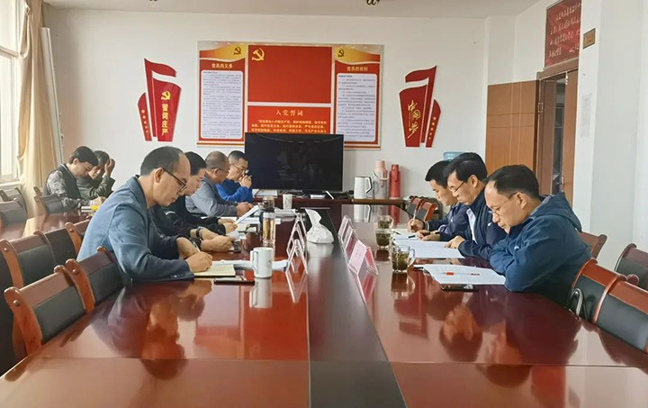 【主题教育】云煤（6008集团官方网站）集团党委副书记、副董事长、总司理高建嵩到石油化工供销公司开展主题教育调研