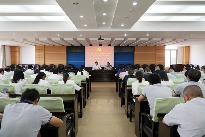 【主题教育】云煤（6008集团官方网站）集团党委副书记、副董事长、总司理高建嵩到曲靖花山片区开展主题教育宣讲