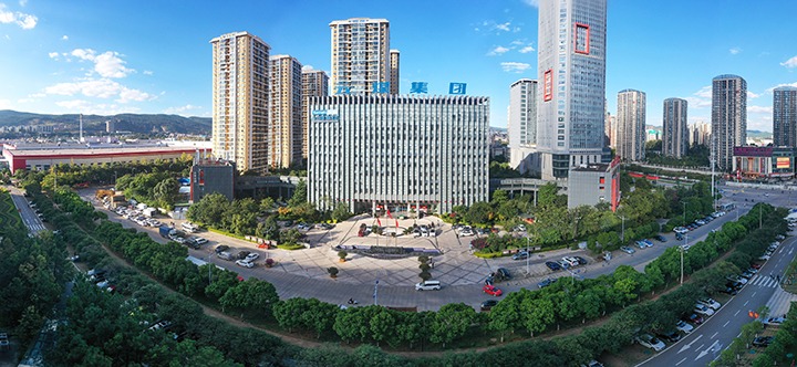 云煤集团党委委员、、、副总司理、、、总工程师施从伟到金城煤矿检查指导事情