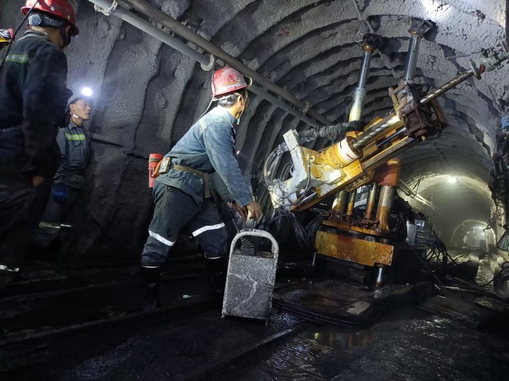 深化“三精治理”，赋能企业提质增效