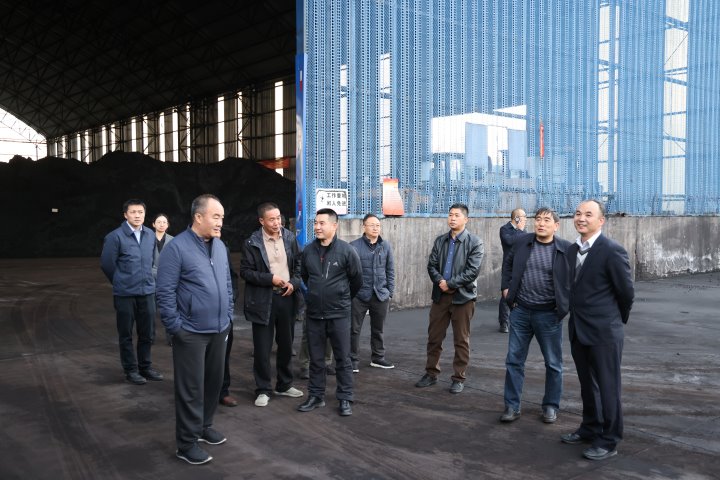 云南省煤炭生意中心、、能投物流公司到后所煤矿公司交流座谈