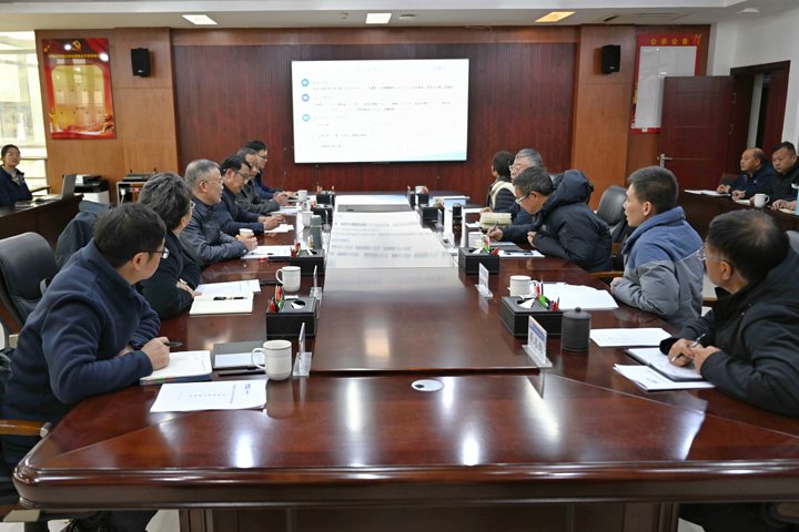 胡均督导调研寻甸区域所属企业强调 保清静 抓项目 控本钱 提效益 再立异佳绩